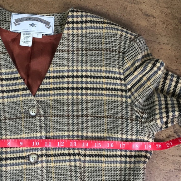 Vintage Tristan & Isseut blazer - Picture 10 of 13